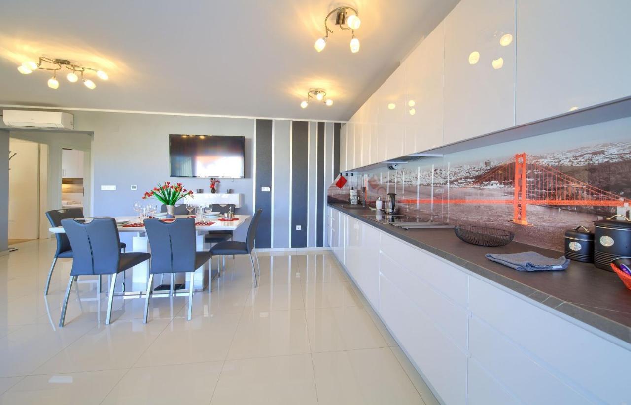 Apartment Crystal Aura Малинска Экстерьер фото