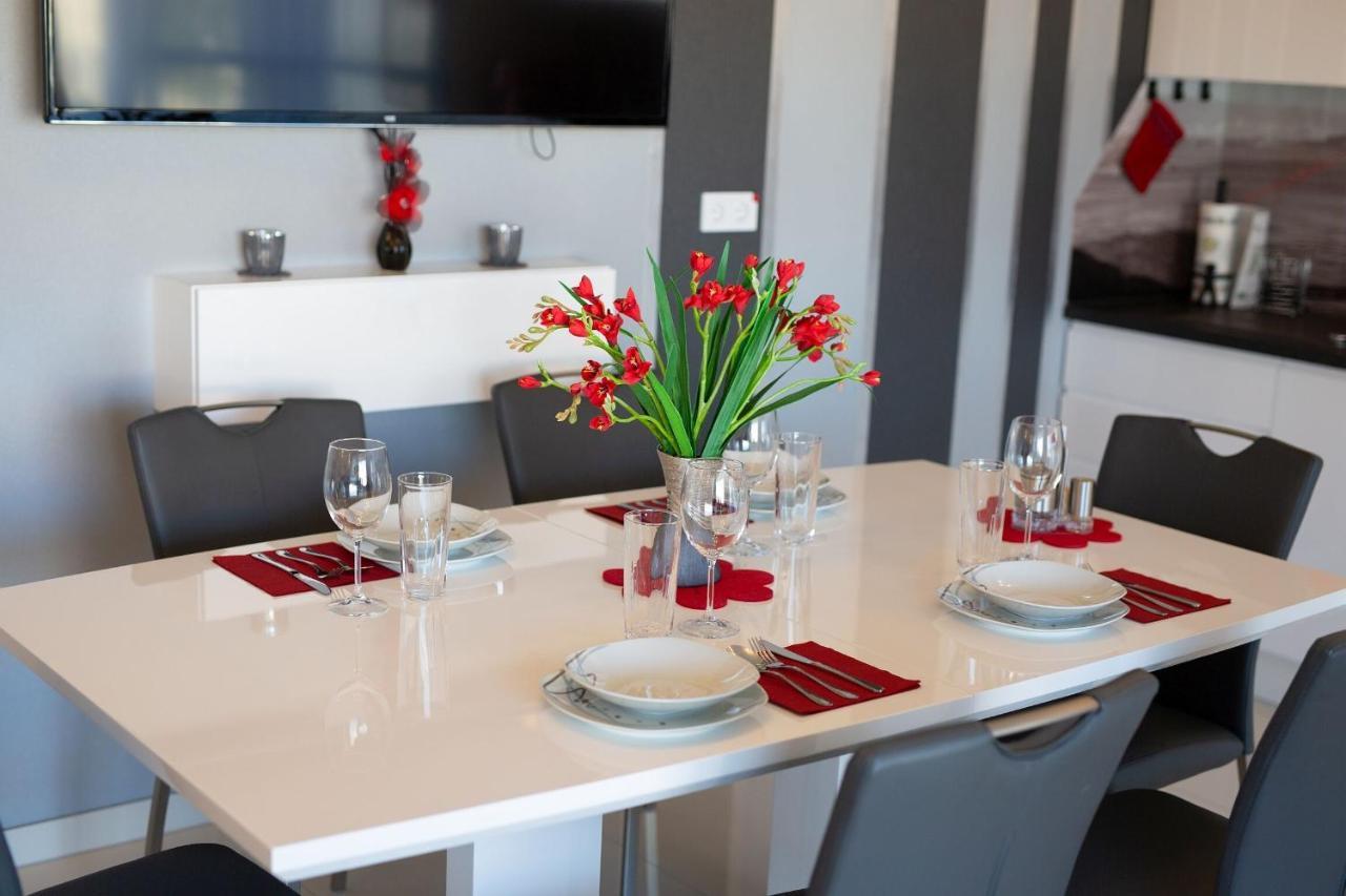 Apartment Crystal Aura Малинска Экстерьер фото