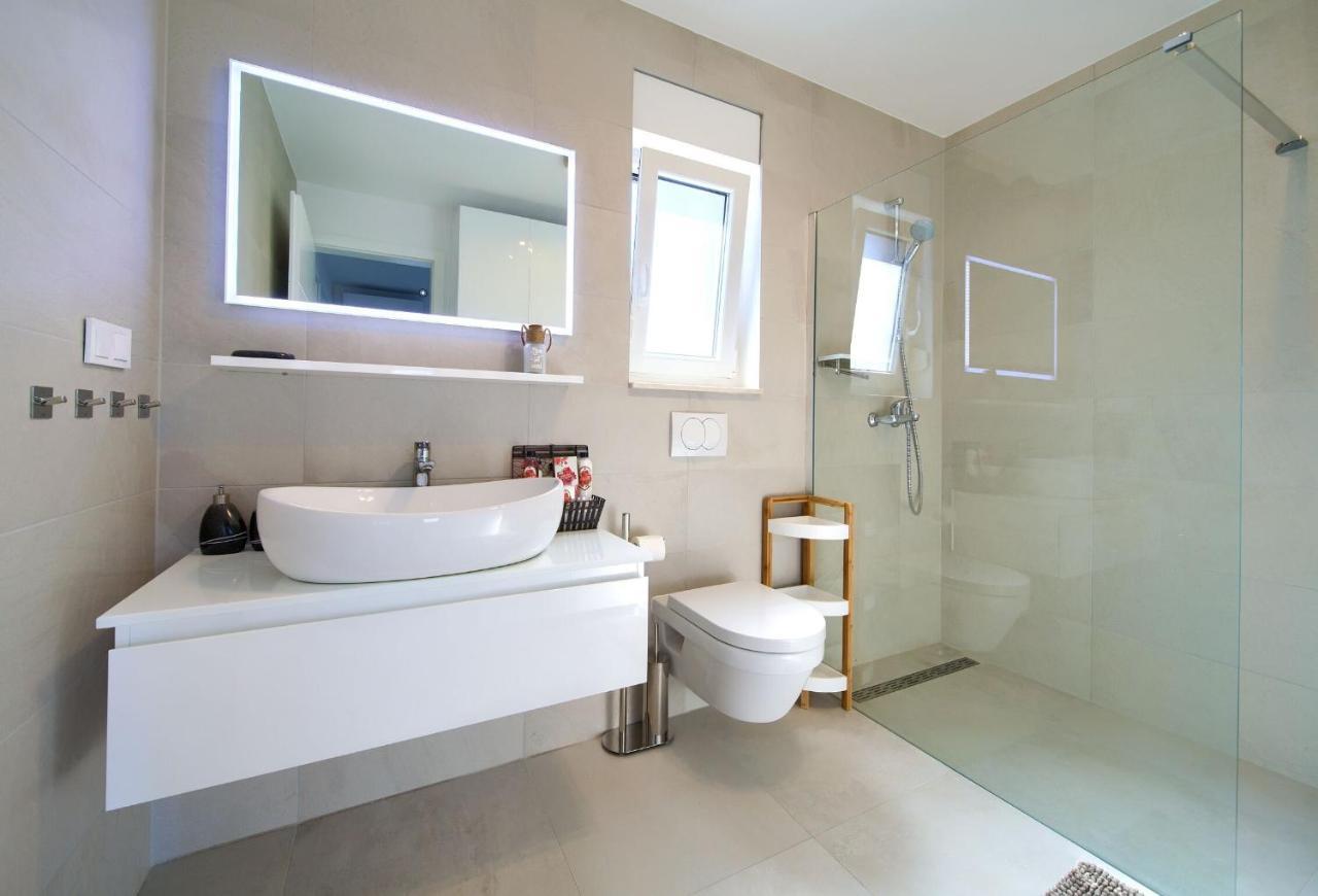 Apartment Crystal Aura Малинска Экстерьер фото